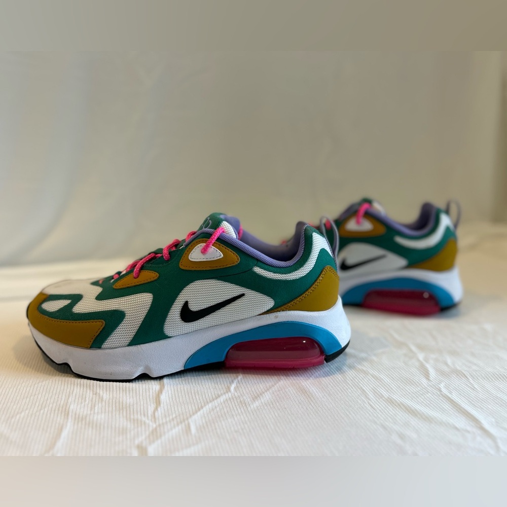 Nike Air Max 200 Mystic Green, Sz 8
